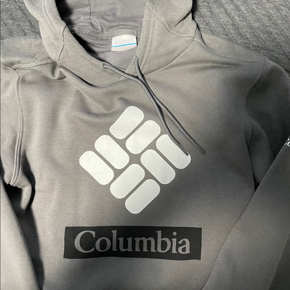 Columbia hoodie